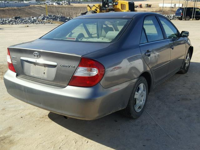 4T1BE32K82U546059 - 2002 TOYOTA CAMRY LE GRAY photo 4