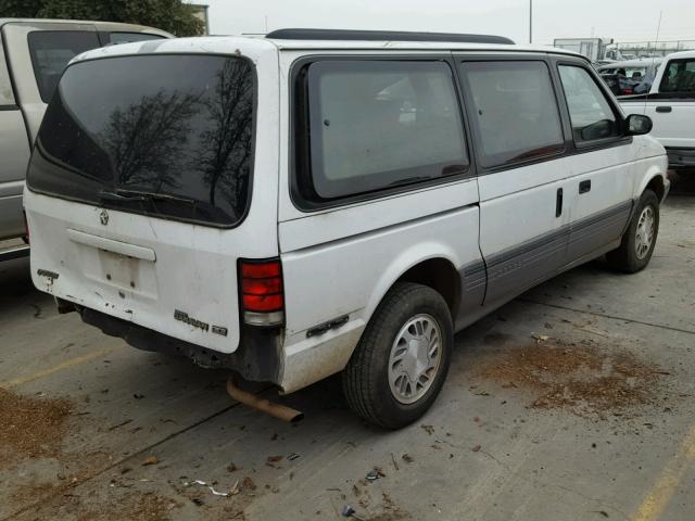 1B4GH54R7PX774063 - 1993 DODGE GRAND CARA WHITE photo 4