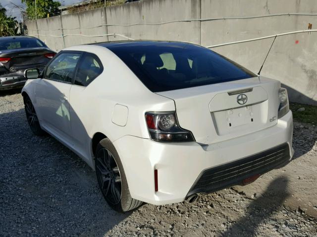 JTKJF5C77F3089218 - 2015 TOYOTA SCION TC WHITE photo 3