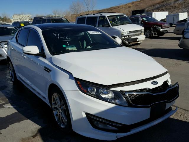 5XXGR4A63DG174387 - 2013 KIA OPTIMA SX WHITE photo 1