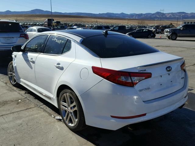 5XXGR4A63DG174387 - 2013 KIA OPTIMA SX WHITE photo 3