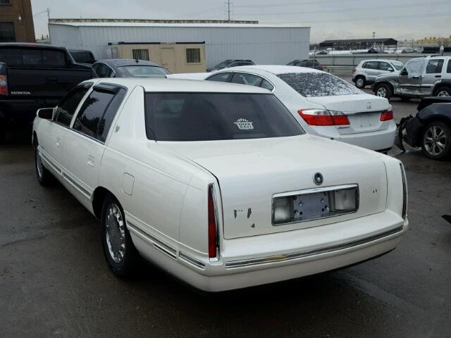 1G6KD54Y7VU234410 - 1997 CADILLAC DEVILLE WHITE photo 3