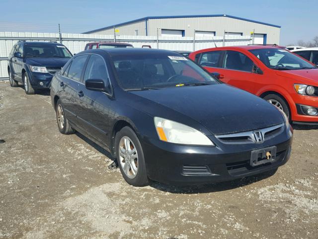 1HGCM56837A131974 - 2007 HONDA ACCORD EX BLACK photo 1