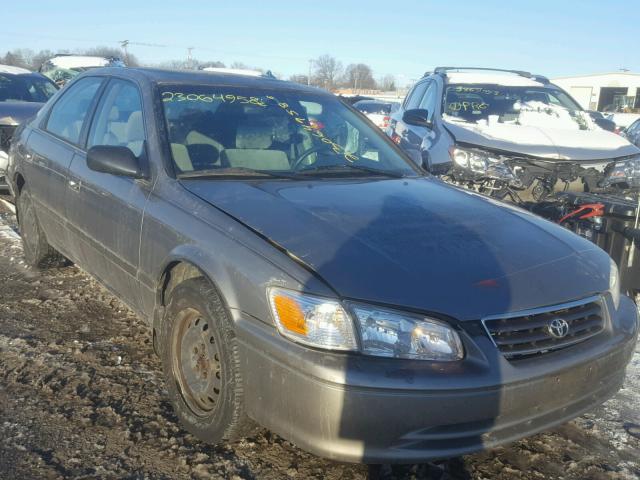 JT2BG22K610556614 - 2001 TOYOTA CAMRY CE GRAY photo 1