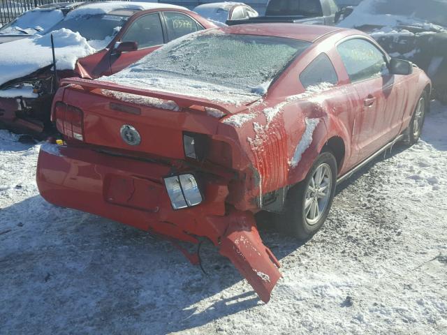 1ZVHT80N775269577 - 2007 FORD MUSTANG RED photo 4