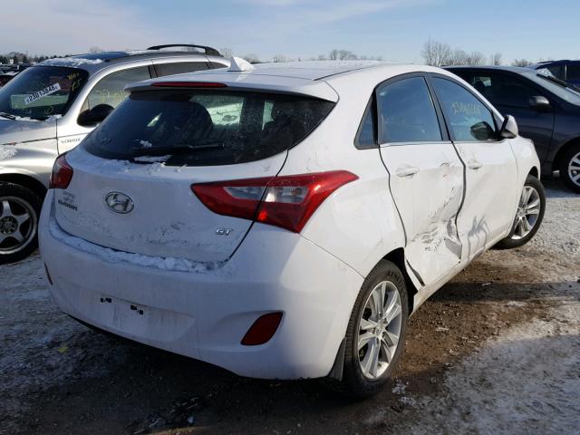 KMHD35LE1DU026579 - 2013 HYUNDAI ELANTRA GT WHITE photo 4