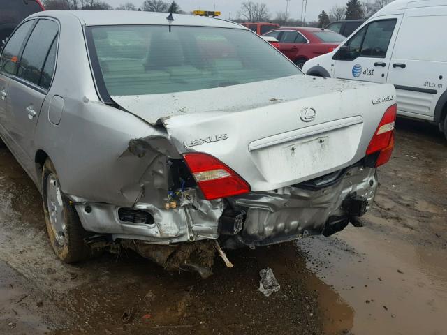 JTHBN30F710007799 - 2001 LEXUS LS 430 SILVER photo 9