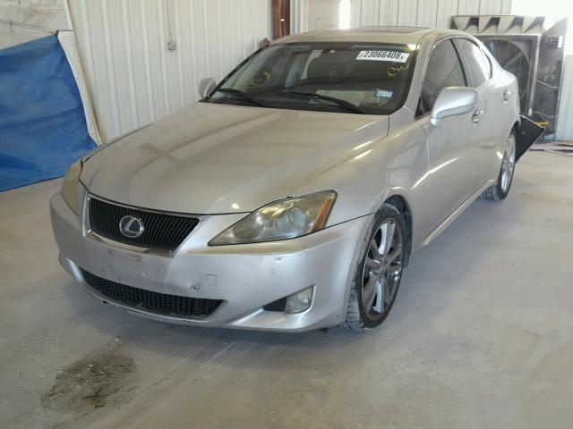 JTHBK262265018095 - 2006 LEXUS IS 250 SILVER photo 2