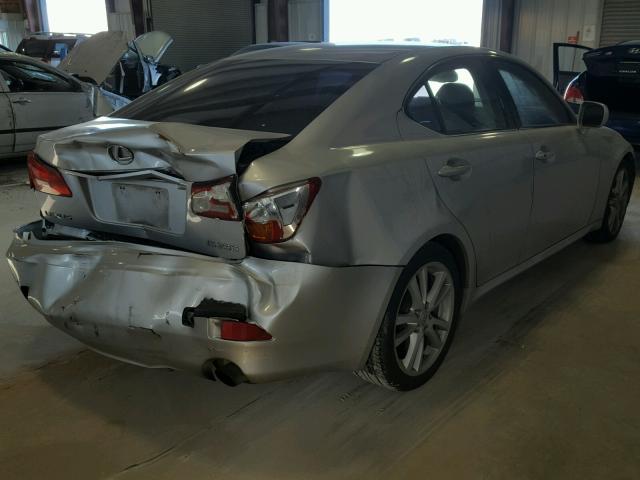 JTHBK262265018095 - 2006 LEXUS IS 250 SILVER photo 4