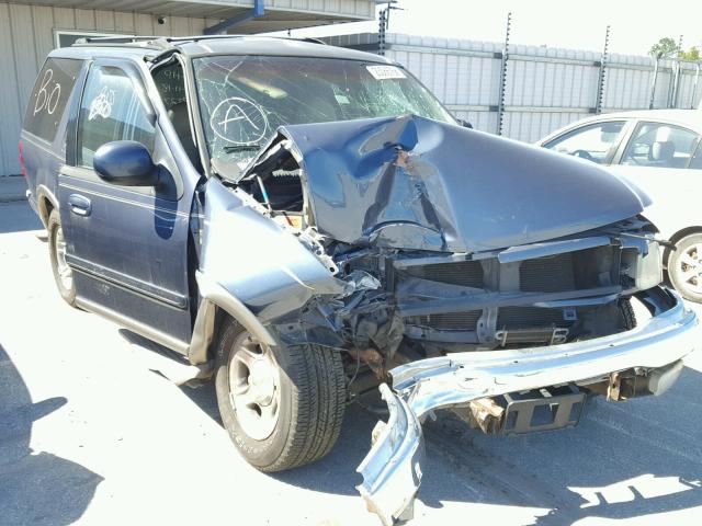 1FMRU17L11LB51765 - 2001 FORD EXPEDITION BLUE photo 1