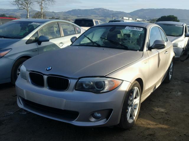 WBAUP7C54DVP25037 - 2013 BMW 128 I BEIGE photo 2