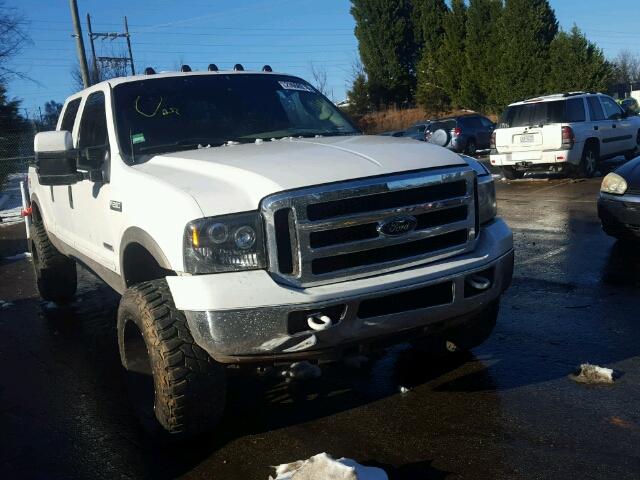 1FTSW21P05EC77188 - 2005 FORD F250 SUPER WHITE photo 1