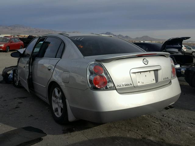 1N4AL11D85C254179 - 2005 NISSAN ALTIMA S SILVER photo 3