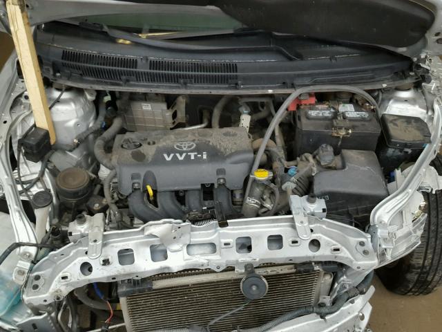 JTDBT903171129982 - 2007 TOYOTA YARIS SILVER photo 7