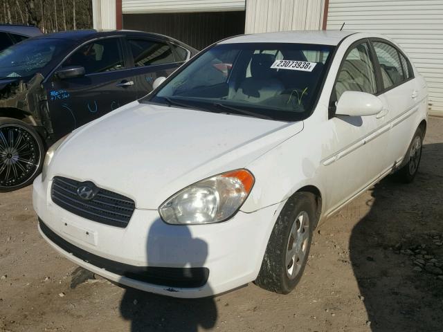 KMHCN46CX6U058606 - 2006 HYUNDAI ACCENT GLS WHITE photo 2