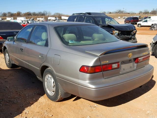 4T1BG22K5WU387334 - 1998 TOYOTA CAMRY CE GRAY photo 3