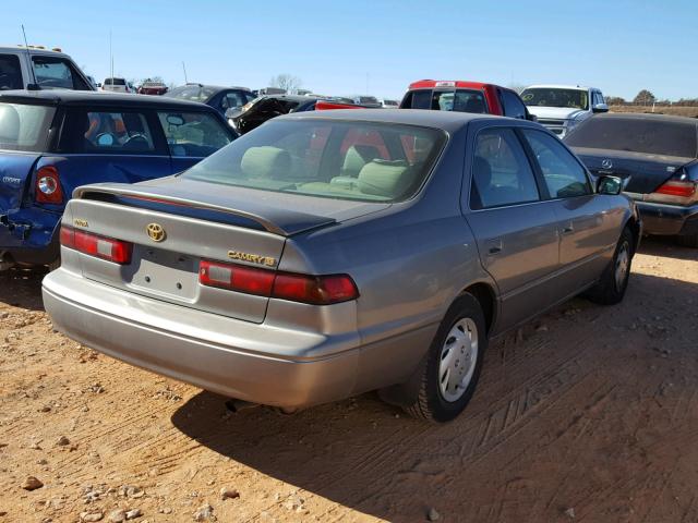 4T1BG22K5WU387334 - 1998 TOYOTA CAMRY CE GRAY photo 4