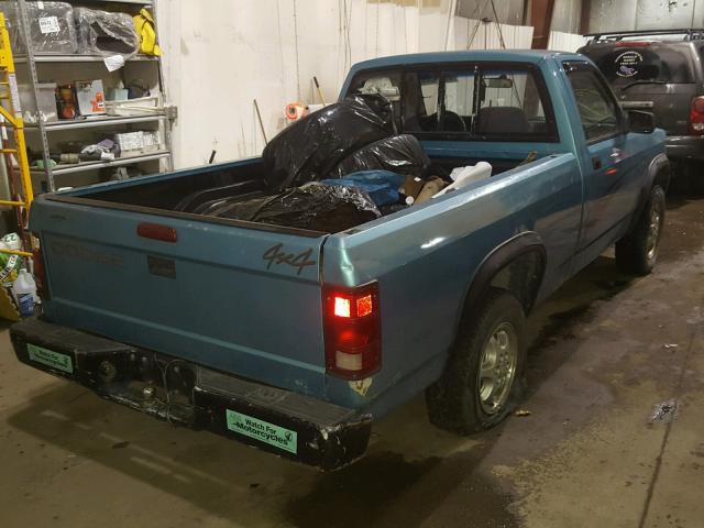 1B7GG26XXSW940302 - 1995 DODGE DAKOTA TEAL photo 4