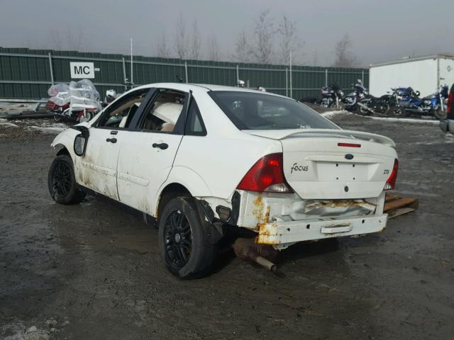 1FAFP38363W332604 - 2003 FORD FOCUS ZTS WHITE photo 3