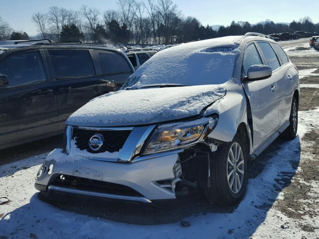 5N1AR2MN4GC647842 - 2016 NISSAN PATHFINDER SILVER photo 2