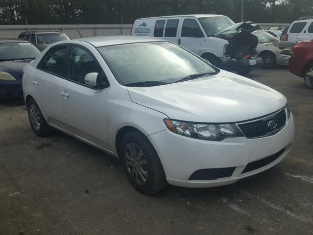 KNAFU4A28B5413938 - 2011 KIA FORTE EX WHITE photo 1