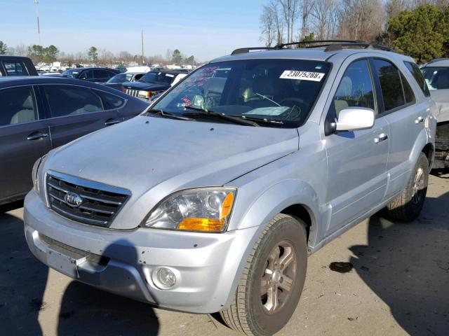 KNDJD736375712145 - 2007 KIA SORENTO EX SILVER photo 2