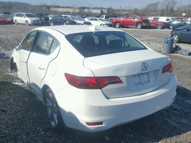 19VDE1F59DE013976 - 2013 ACURA ILX 20 PRE WHITE photo 3