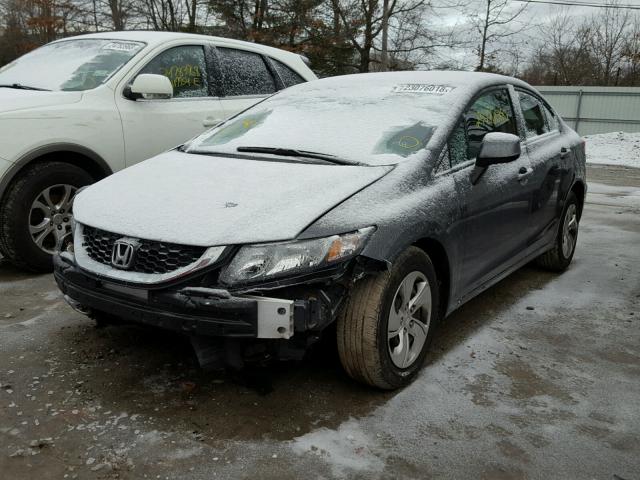 2HGFB2F57DH532464 - 2013 HONDA CIVIC LX GRAY photo 2