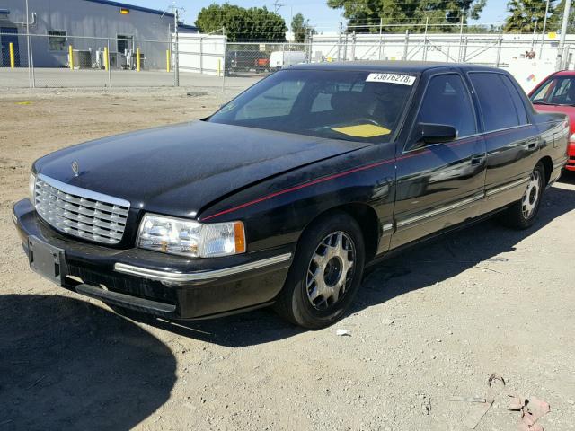 1G6KD54YXVU272178 - 1997 CADILLAC DEVILLE BLACK photo 2