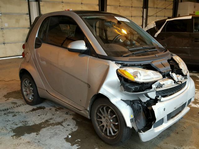 WMEEJ3BA2CK532032 - 2012 SMART FORTWO PUR SILVER photo 1