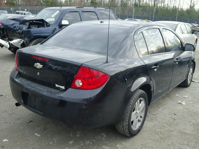 1G1AL58F987324402 - 2008 CHEVROLET COBALT LT BLACK photo 4