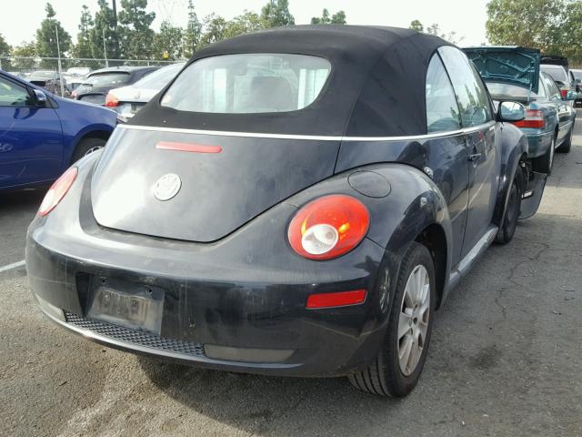 3VWPG31Y48M404263 - 2008 VOLKSWAGEN NEW BEETLE BLACK photo 4