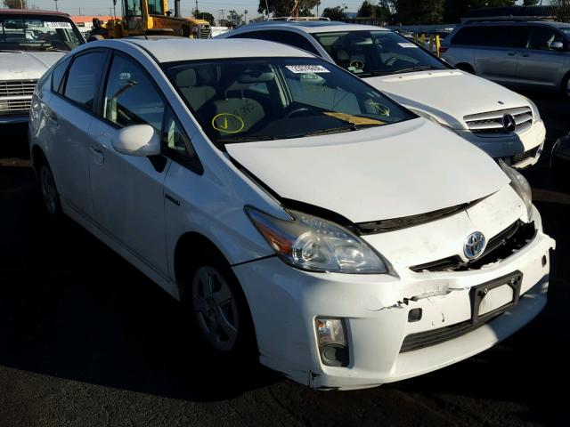 JTDKN3DUXB0275113 - 2011 TOYOTA PRIUS WHITE photo 1