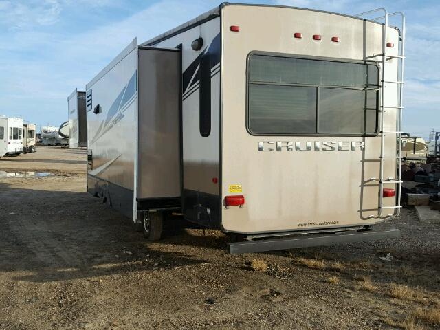 4V0FC3424EE012571 - 2014 CRUI MOTORHOME TWO TONE photo 3