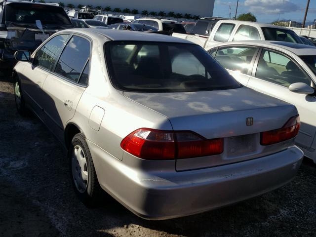 JHMCG665XXC011691 - 1999 HONDA ACCORD LX BEIGE photo 3