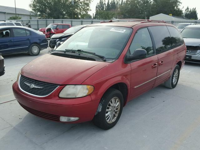 2C8GP64L73R290943 - 2003 CHRYSLER TOWN & COU RED photo 2