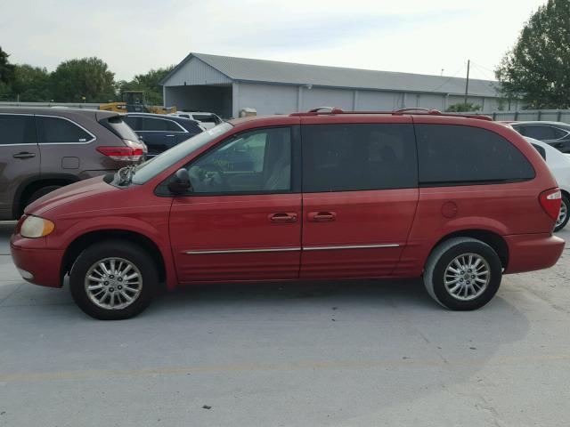 2C8GP64L73R290943 - 2003 CHRYSLER TOWN & COU RED photo 9