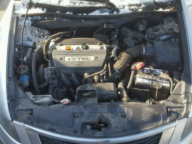 1HGCP263X8A077536 - 2008 HONDA ACCORD LX SILVER photo 7