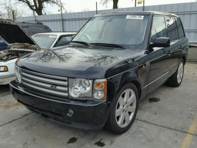 SALMF11464A166698 - 2004 LAND ROVER RANGE ROVE BLACK photo 2