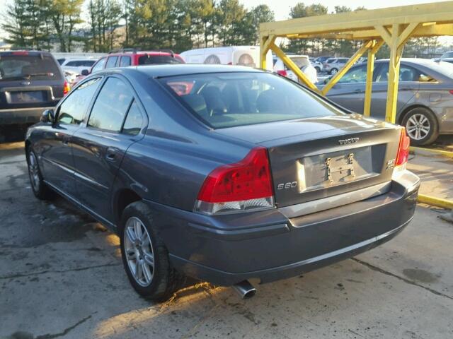 YV1RH592X62541050 - 2006 VOLVO S60 2.5T BLUE photo 3