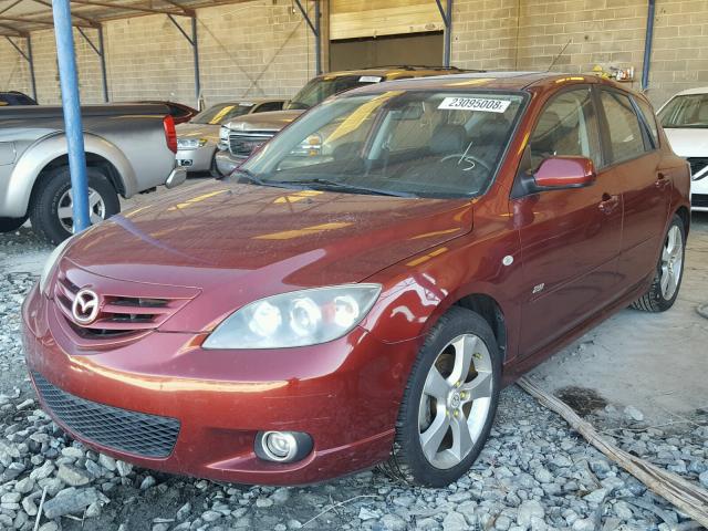 JM1BK344661467122 - 2006 MAZDA 3 HATCHBAC BURGUNDY photo 2