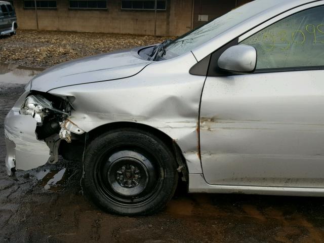 2T1BU4EEXCC872043 - 2012 TOYOTA COROLLA BA SILVER photo 9