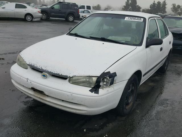 1Y1SK52811Z447092 - 2001 CHEVROLET GEO PRIZM WHITE photo 2