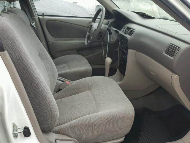 1Y1SK52811Z447092 - 2001 CHEVROLET GEO PRIZM 白色 照片 5