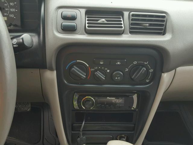 1Y1SK52811Z447092 - 2001 CHEVROLET GEO PRIZM 白色 照片 9