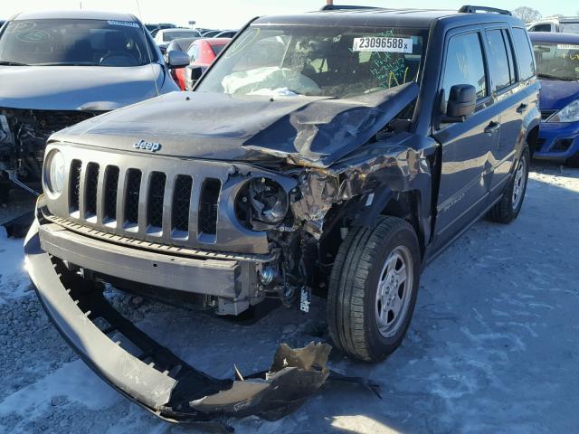 1C4NJPBB2HD157639 - 2017 JEEP PATRIOT SP GRAY photo 9