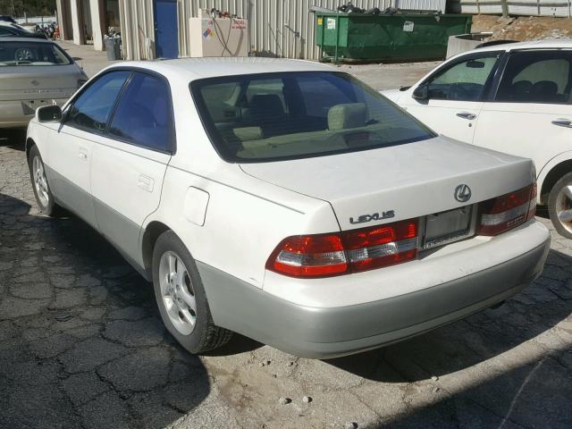 JT8BF28G6Y5094306 - 2000 LEXUS ES 300 WHITE photo 3