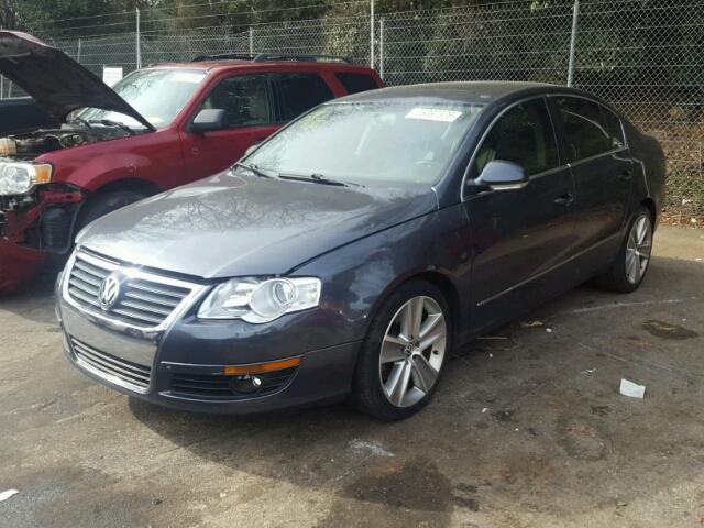 WVWJK7AN8AE123471 - 2010 VOLKSWAGEN PASSAT KOM GRAY photo 2