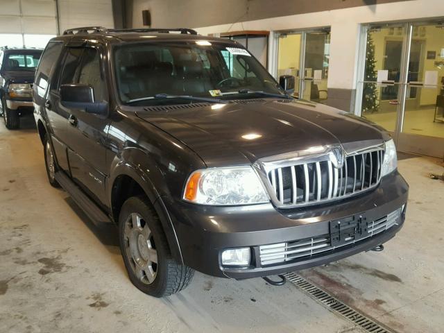 5LMFU28576LJ28374 - 2006 LINCOLN NAVIGATOR 灰色 照片 1
