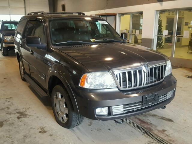 5LMFU28576LJ28374 - 2006 LINCOLN NAVIGATOR GRAY photo 1